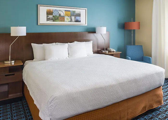 Fairfield & By Marriott 3*