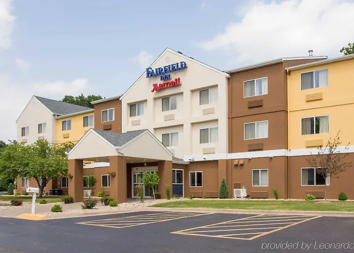 Fairfield & By Marriott 3*